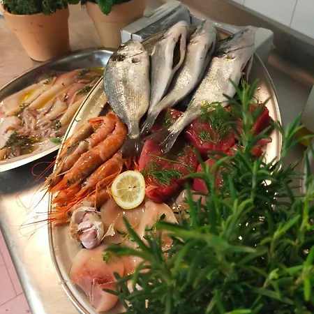 Castello מלון 3*