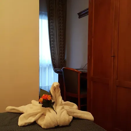 Castello 3* 몬트조베트