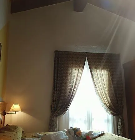 Hotel Castello 3*