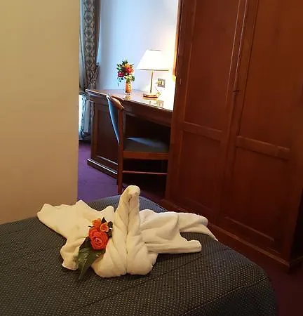 Castello Hotel 3*
