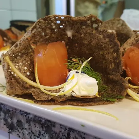 Castello מלון 3*